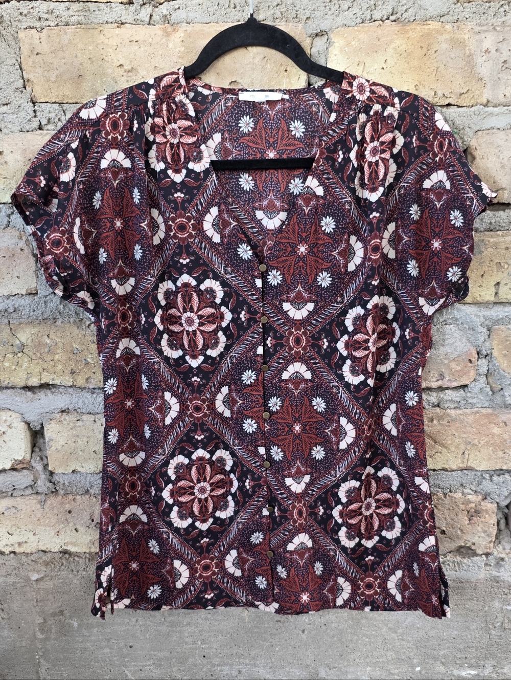 ​Maurices Paisley Floral Boho Button Down Blouse XS